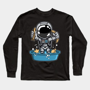 Astronaut Bath Tub Long Sleeve T-Shirt